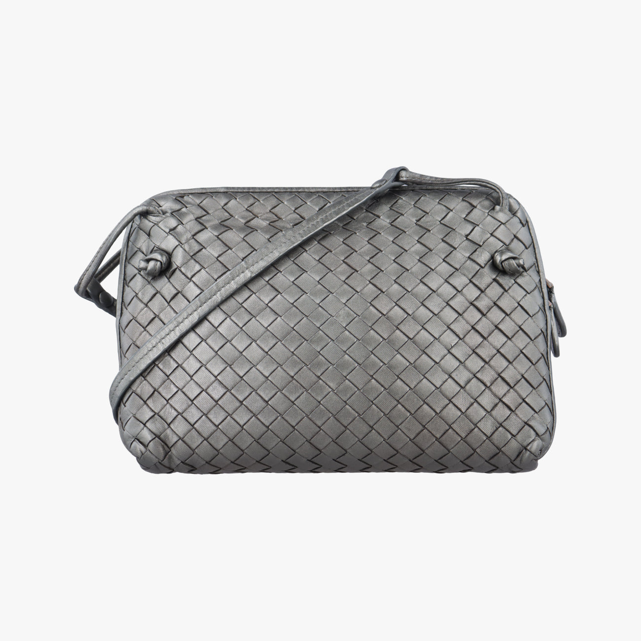 NODINI IntrecciatoSilverlambskinB04619146Rノディーニ イントレチャートシルバーラムスキンB04619146R