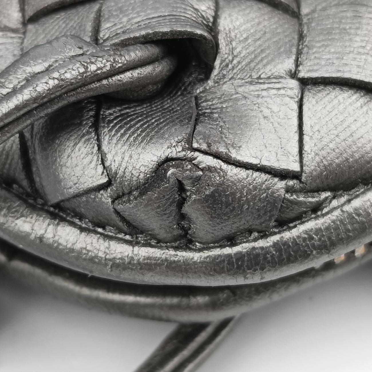 NODINI IntrecciatoSilverlambskinB04619146Rノディーニ イントレチャートシルバーラムスキンB04619146R
