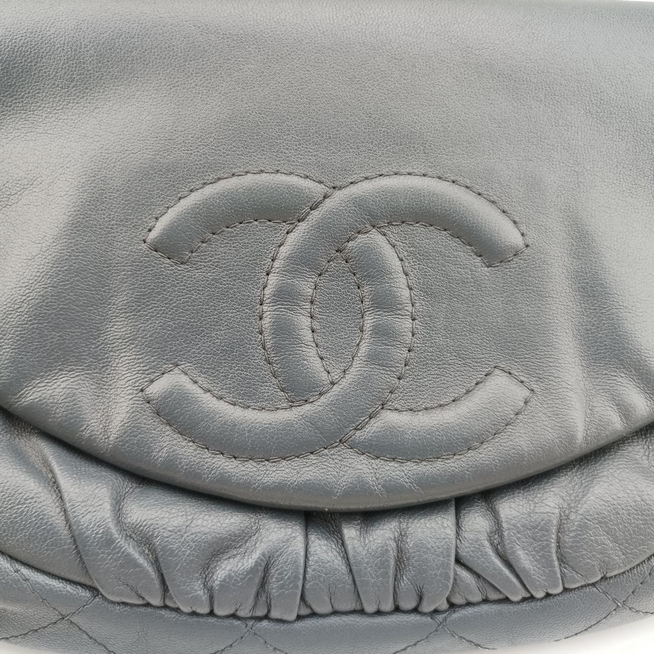 CC Half Moon FlapBluelambskinA4003314655472ハーフムーンブルーラムスキンA4003314655472