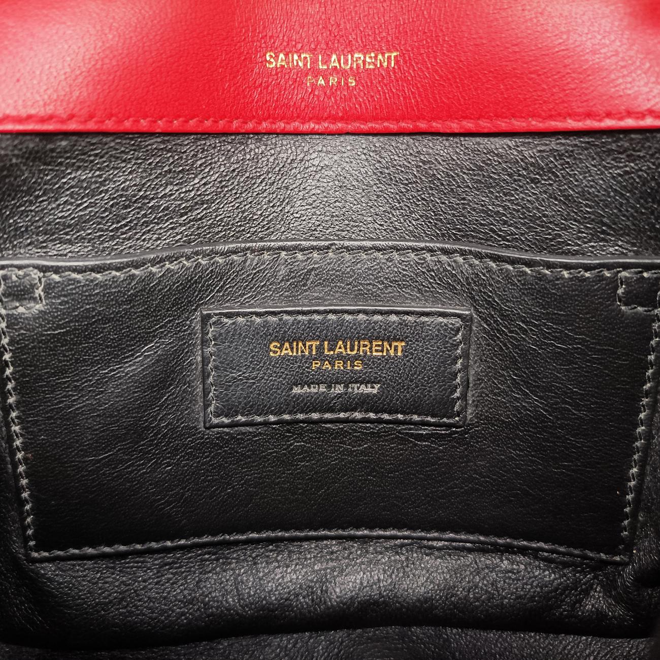 VICKYRedLeather538439GNR538439.0918ヴィッキーレッドレザー538439GNR538439.0918