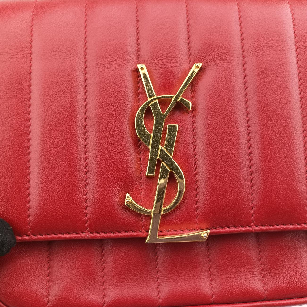 VICKYRedLeather538439GNR538439.0918ヴィッキーレッドレザー538439GNR538439.0918