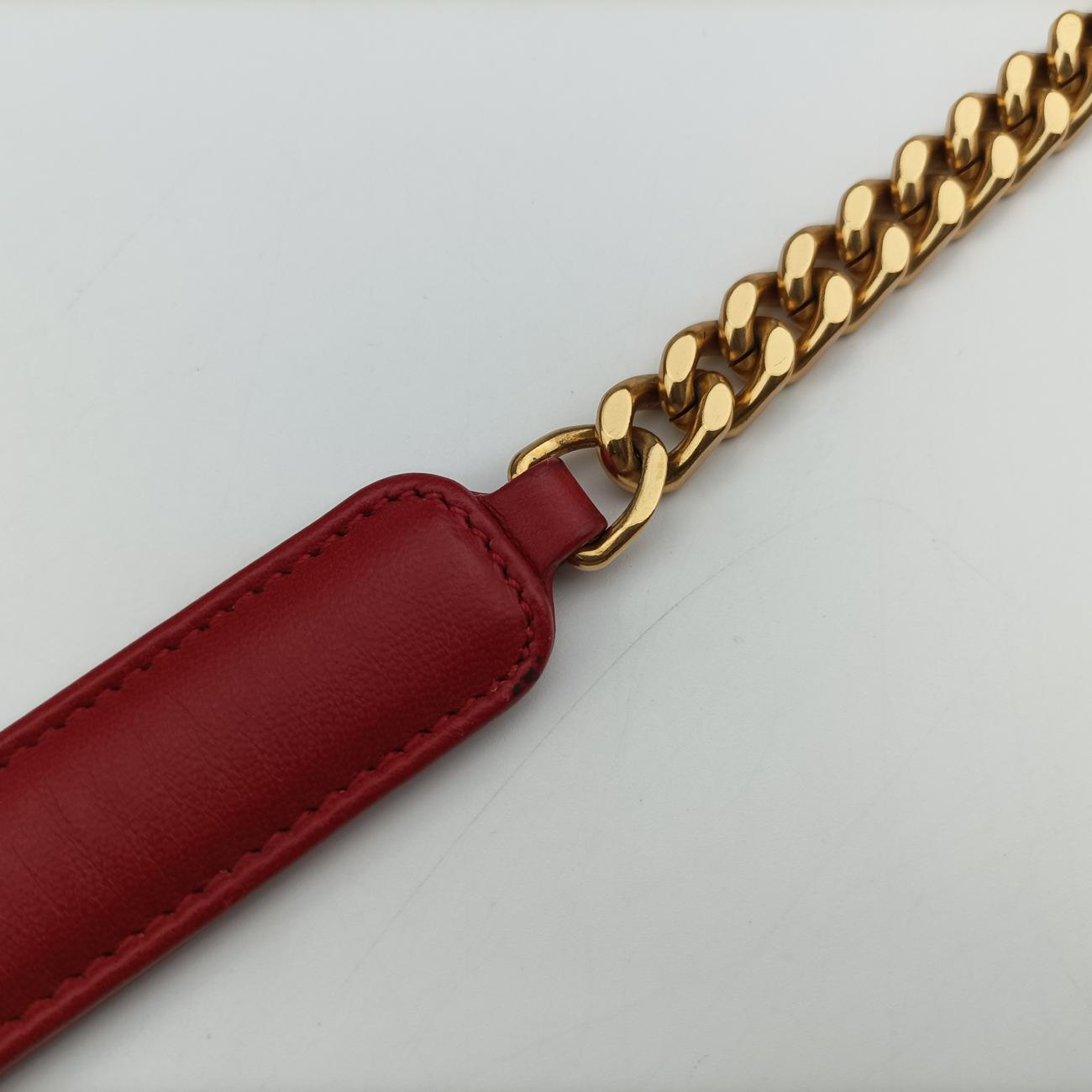 VICKYRedLeather538439GNR538439.0918ヴィッキーレッドレザー538439GNR538439.0918