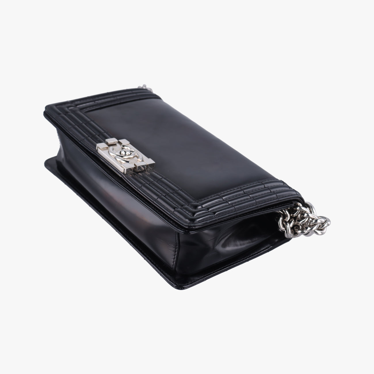 BOY CHANELBlackPatentA6701817002801ボーイシャネルブラックパテントA6701817002801