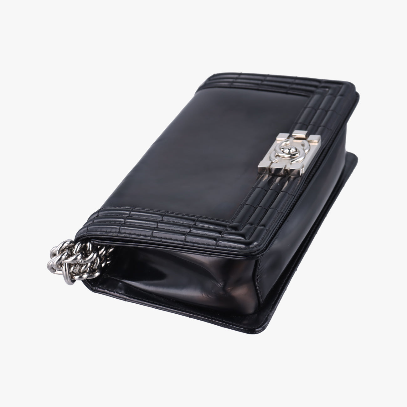BOY CHANELBlackPatentA6701817002801ボーイシャネルブラックパテントA6701817002801