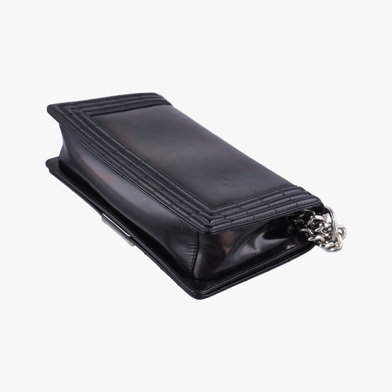BOY CHANELBlackPatentA6701817002801ボーイシャネルブラックパテントA6701817002801