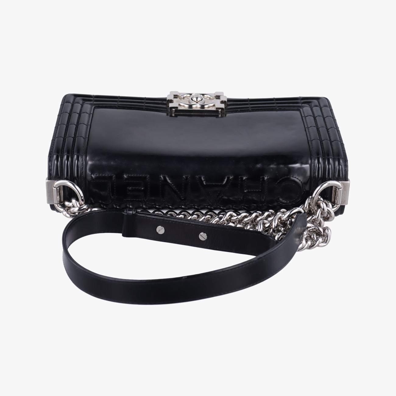 BOY CHANELBlackPatentA6701817002801ボーイシャネルブラックパテントA6701817002801