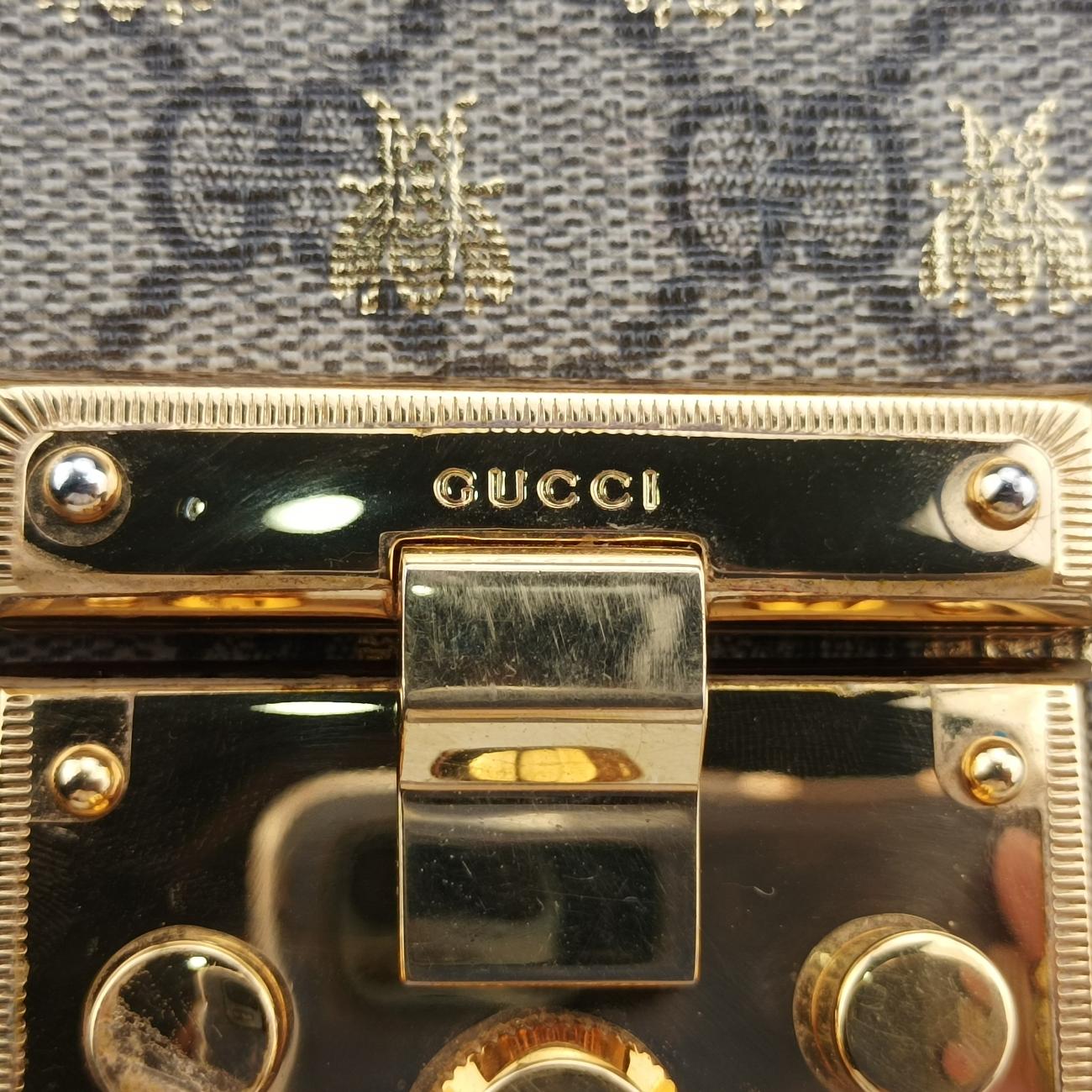 PadlockBeige x GoldenPVC coated canvas409487G029807862パドロックベージュ×ゴールドPVCコーティングキャンバス409487G029807862
