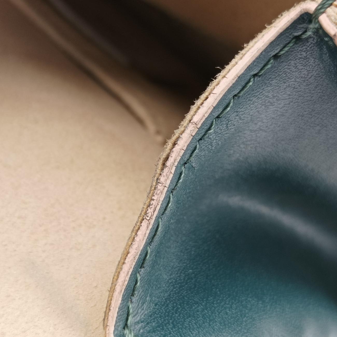 studded Kan IGreenLeather8M03818M0381 A18Q 189.0189スタッズ キャナイグリーンレザー8M03818M0381 A18Q 189.0189