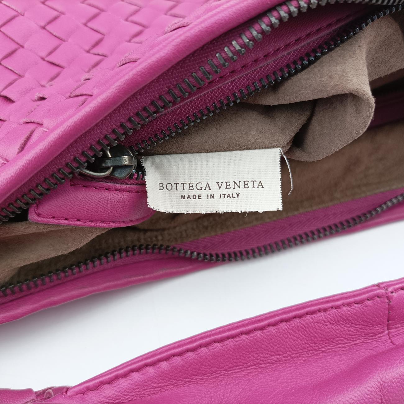 IntrecciatoPinklambskin115654 V0016 6262 EPEV 2011 1884 Aイントレチャートピンクラムスキン115654 V0016 6262 EPEV 2011 1884 A