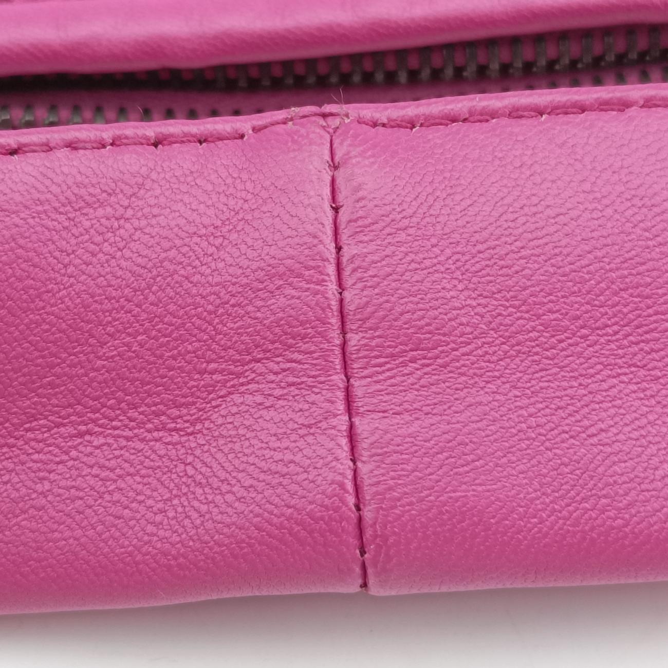 IntrecciatoPinklambskin115654 V0016 6262 EPEV 2011 1884 Aイントレチャートピンクラムスキン115654 V0016 6262 EPEV 2011 1884 A
