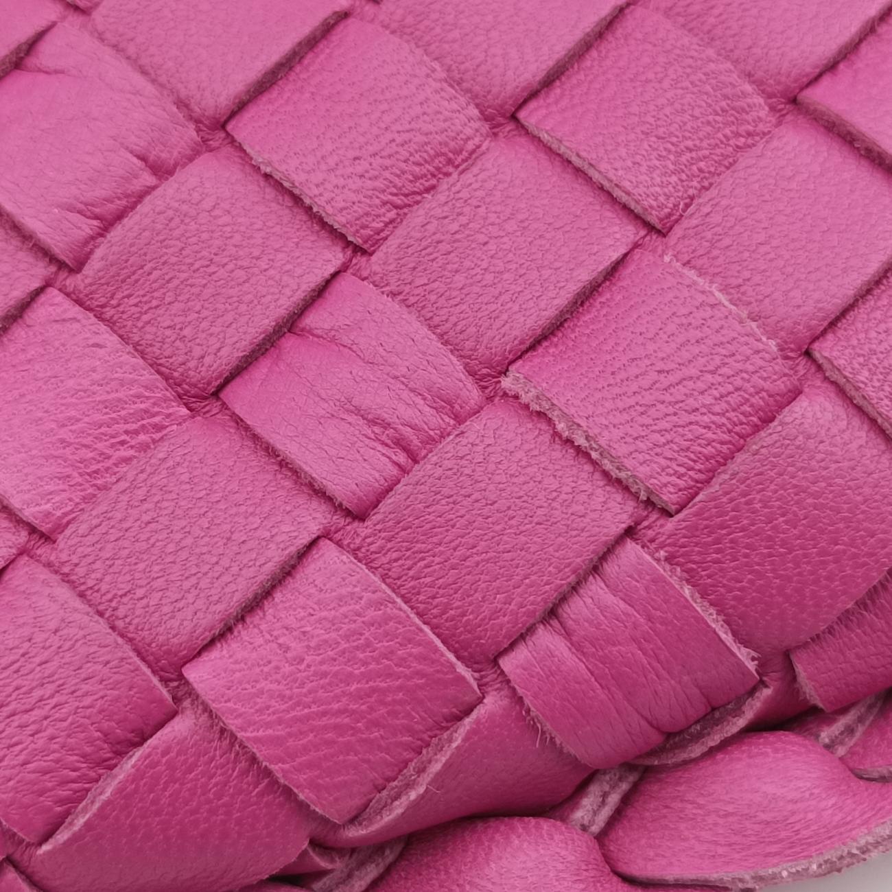 IntrecciatoPinklambskin115654 V0016 6262 EPEV 2011 1884 Aイントレチャートピンクラムスキン115654 V0016 6262 EPEV 2011 1884 A
