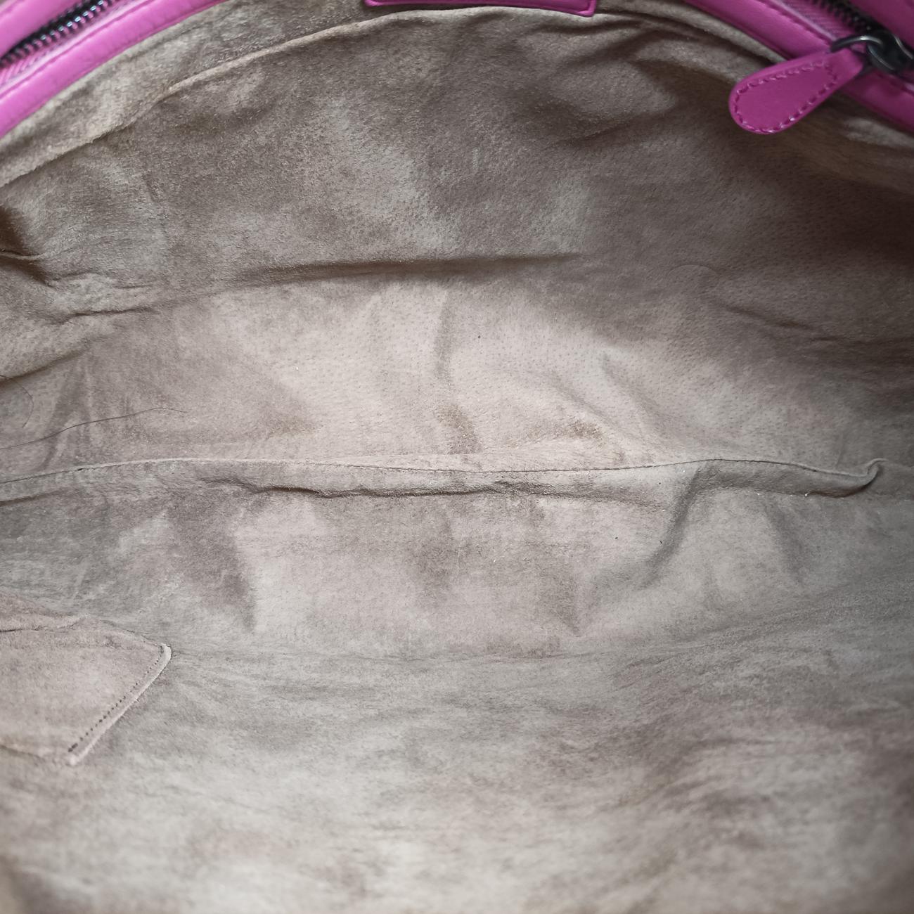 IntrecciatoPinklambskin115654 V0016 6262 EPEV 2011 1884 Aイントレチャートピンクラムスキン115654 V0016 6262 EPEV 2011 1884 A