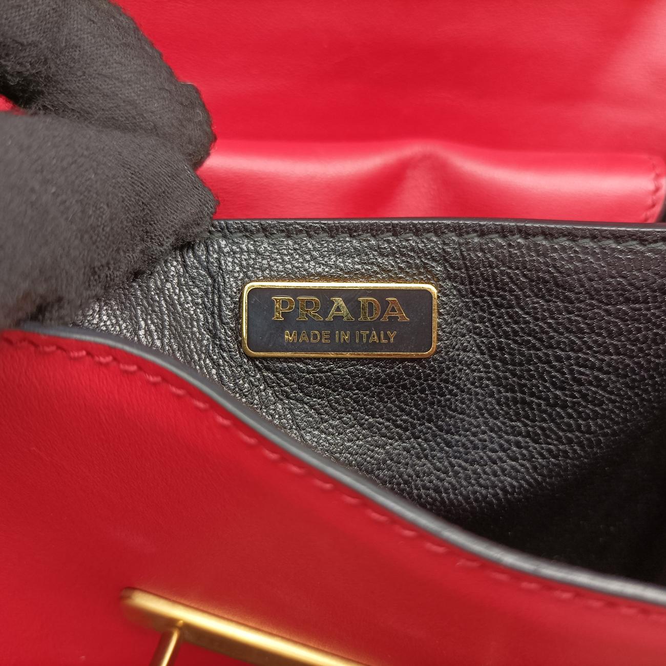 CahierRed x BlackLeather1BD04525カイエレッド×ブラックレザー1BD04525