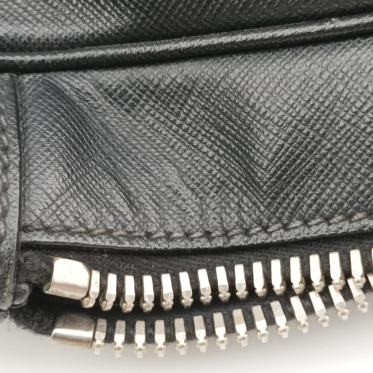 business bag briefcaseBlackSAFFIANO Leather2VE36325ビジネスバッグ ブリーフケースブラックサフィアーノレザー2VE36325
