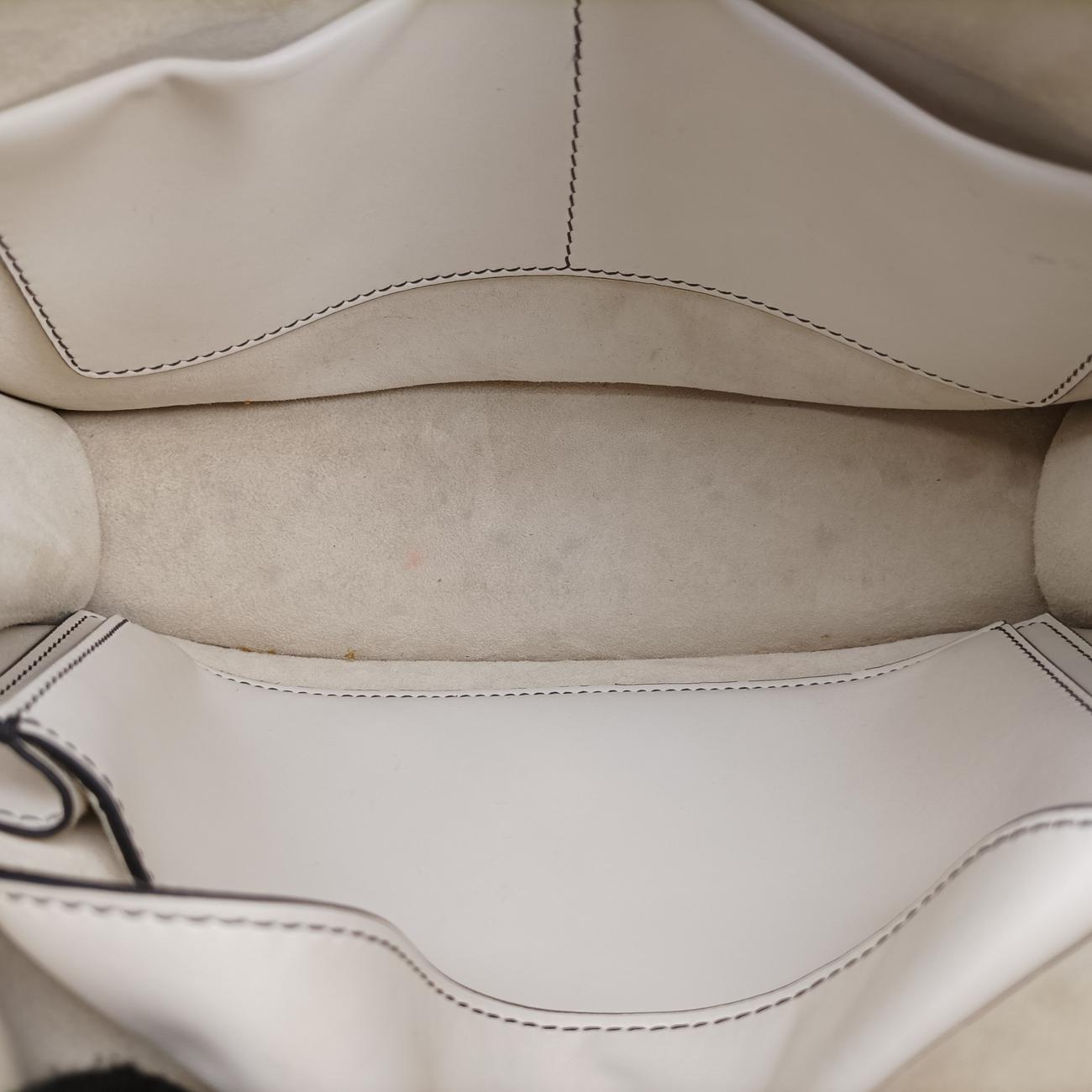 J'AdiorWhiteLeather19-MA-0117ジャディオールホワイトレザー19-MA-0117