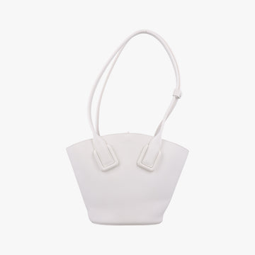 Small basketWhiteLeatherICチップスモール バスケットホワイトレザーICチップ
