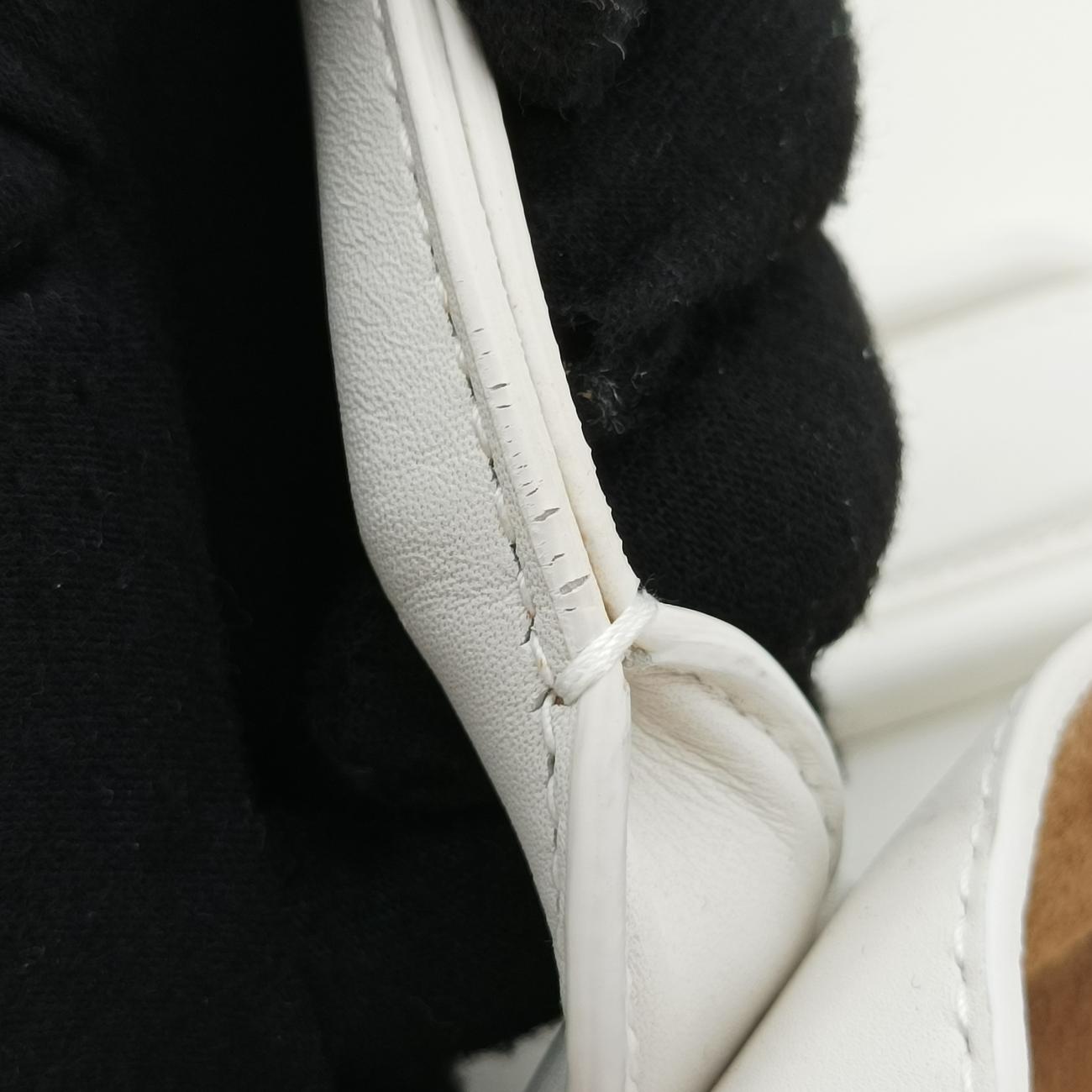 Small basketWhiteLeatherICチップスモール バスケットホワイトレザーICチップ