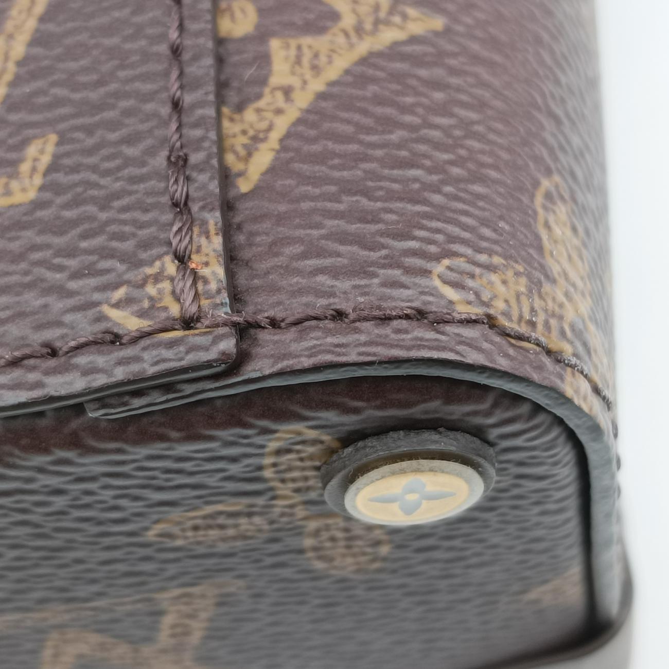 VERTICAL BOX TRUNKbrown×greenMonogram Canvas×calf leatherM59664ICチップモノグラム ボックス トランクモノグラム/ブラウン系×グリーンモノグラムキャンバス×カーフレザーM59664ICチップ