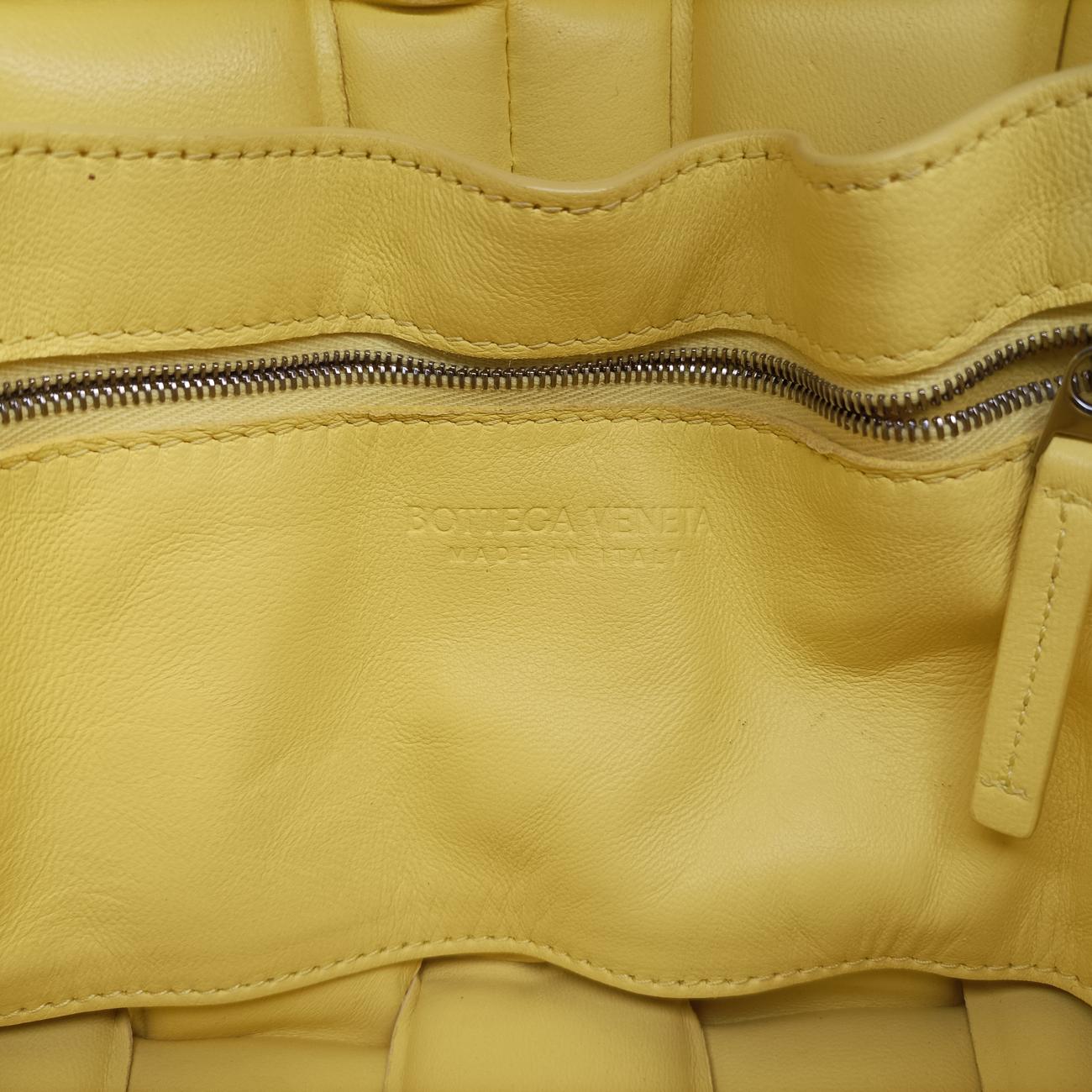 Padded CASSETTEYellowlambskinB08949549G EPEV202001570Aパデッド カセットイエローラムスキンB08949549G EPEV202001570A