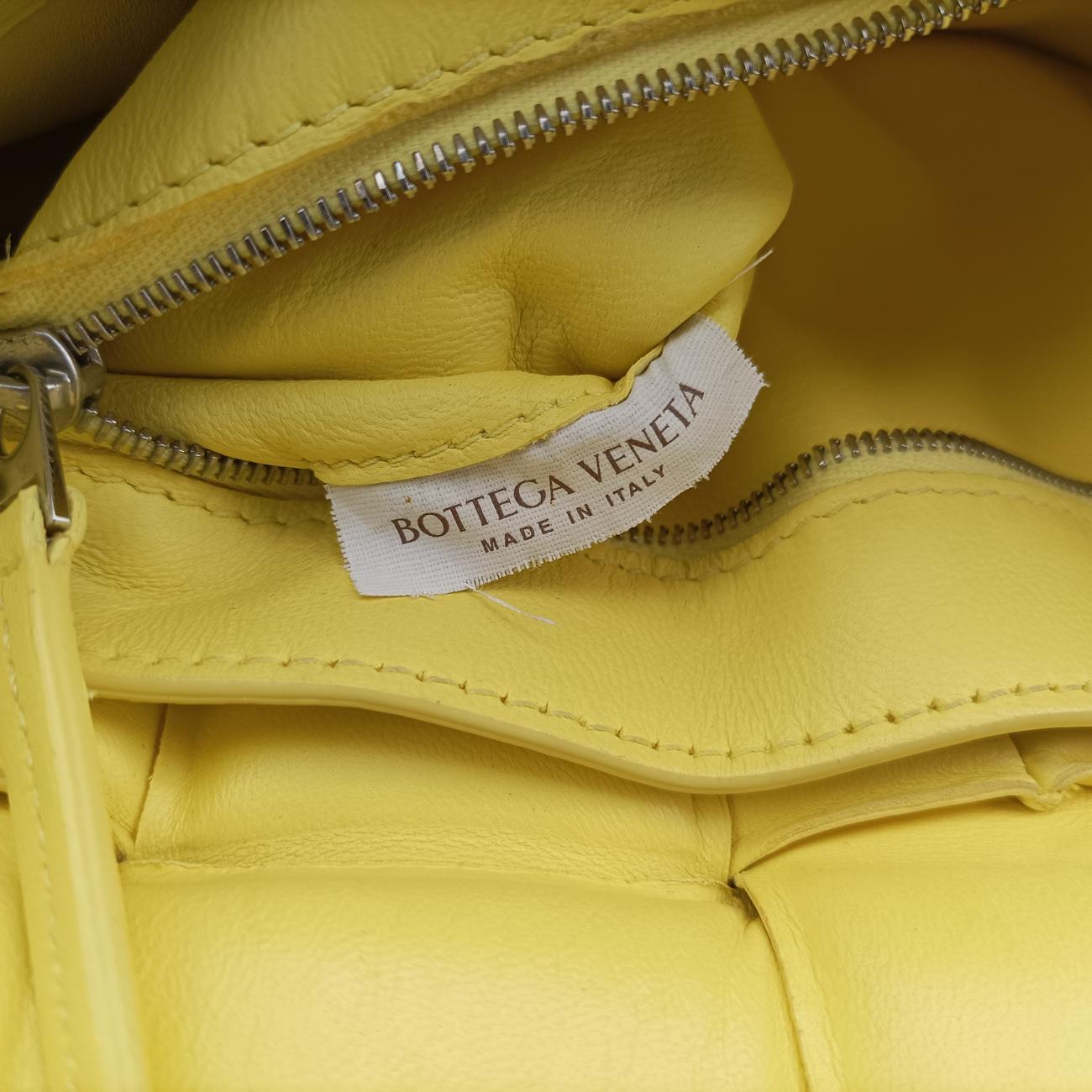 Padded CASSETTEYellowlambskinB08949549G EPEV202001570Aパデッド カセットイエローラムスキンB08949549G EPEV202001570A