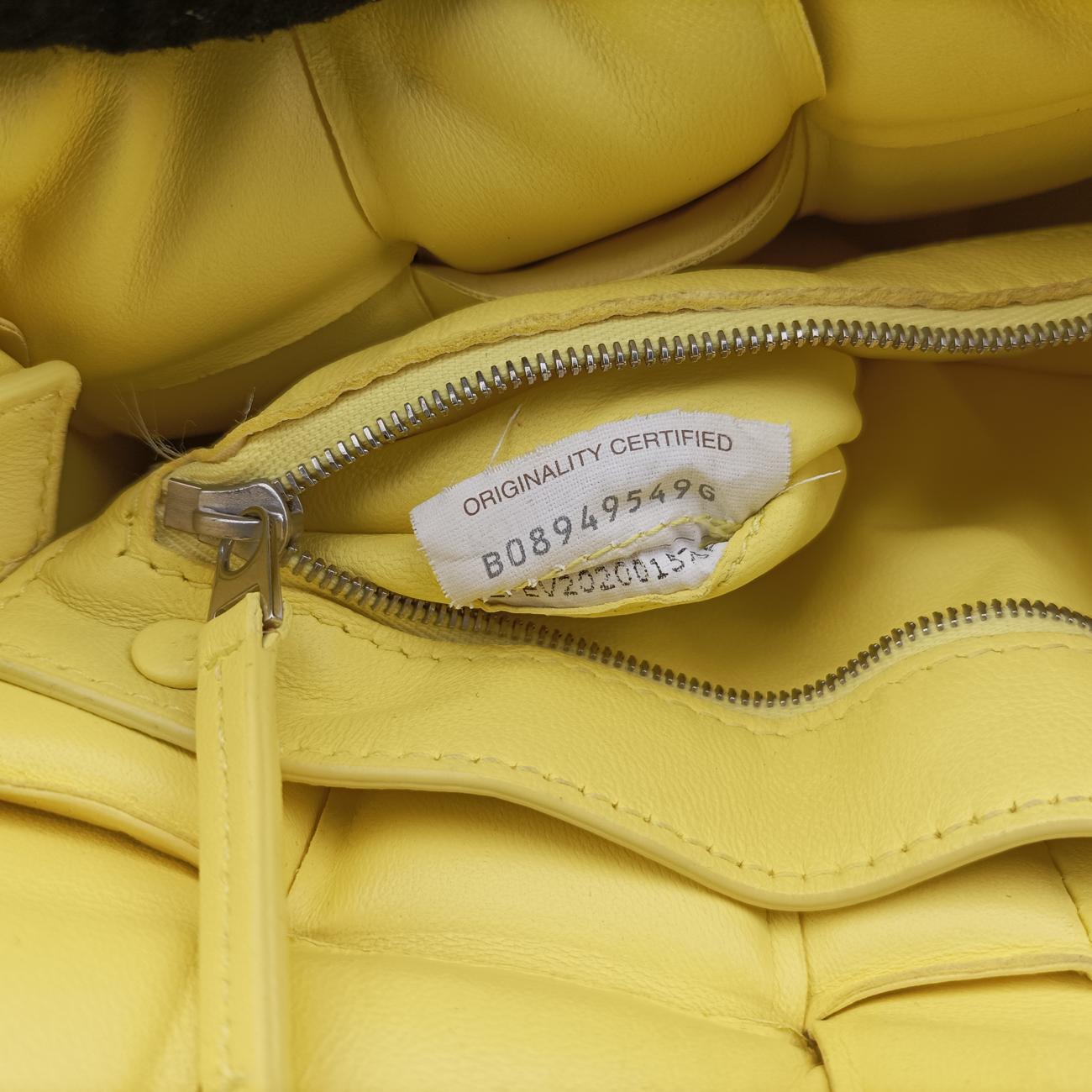 Padded CASSETTEYellowlambskinB08949549G EPEV202001570Aパデッド カセットイエローラムスキンB08949549G EPEV202001570A