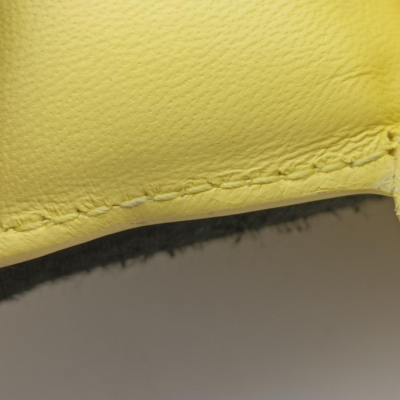 Padded CASSETTEYellowlambskinB08949549G EPEV202001570Aパデッド カセットイエローラムスキンB08949549G EPEV202001570A