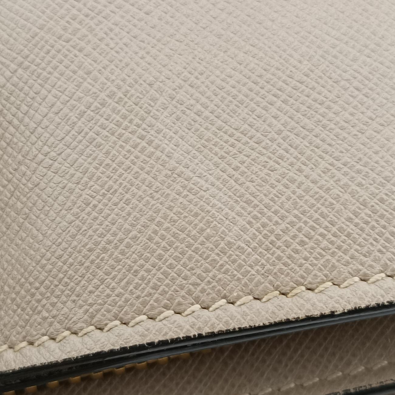 Argilla Saffiano SoftGreySAFFIANO LeatherBN260614 IサフィアーノソフトクレイグレーサフィアーノレザーBN260614 I