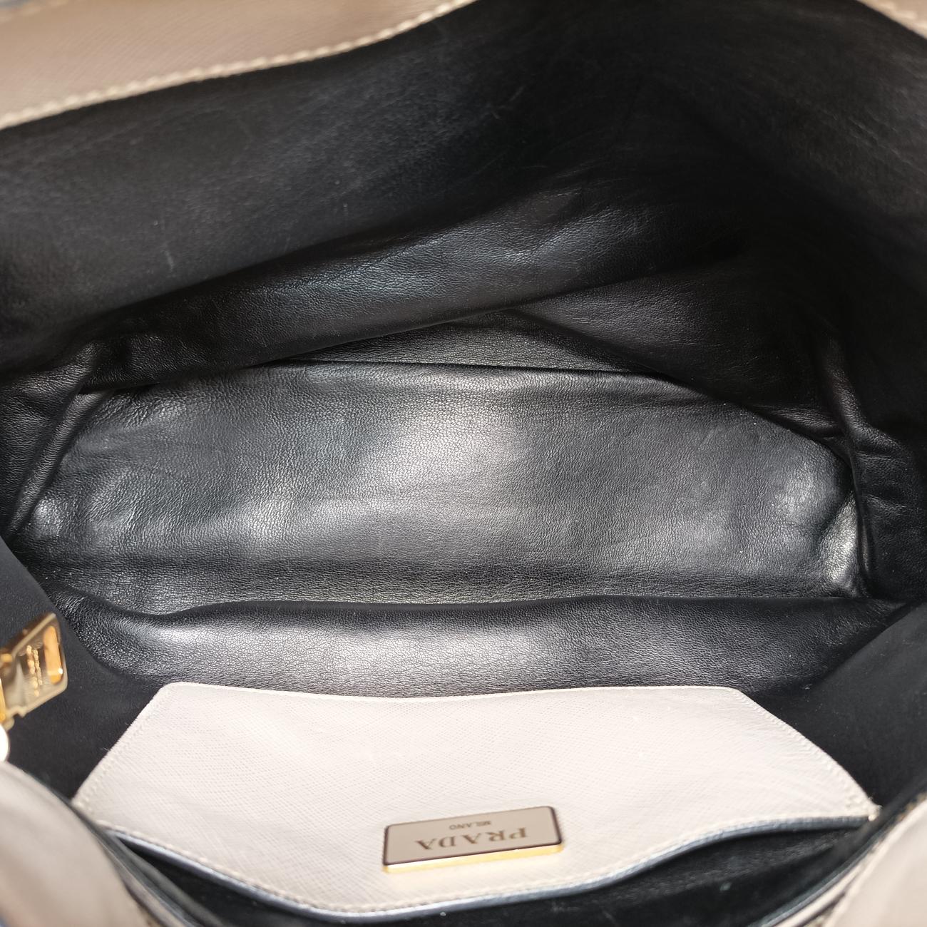 Argilla Saffiano SoftGreySAFFIANO LeatherBN260614 IサフィアーノソフトクレイグレーサフィアーノレザーBN260614 I