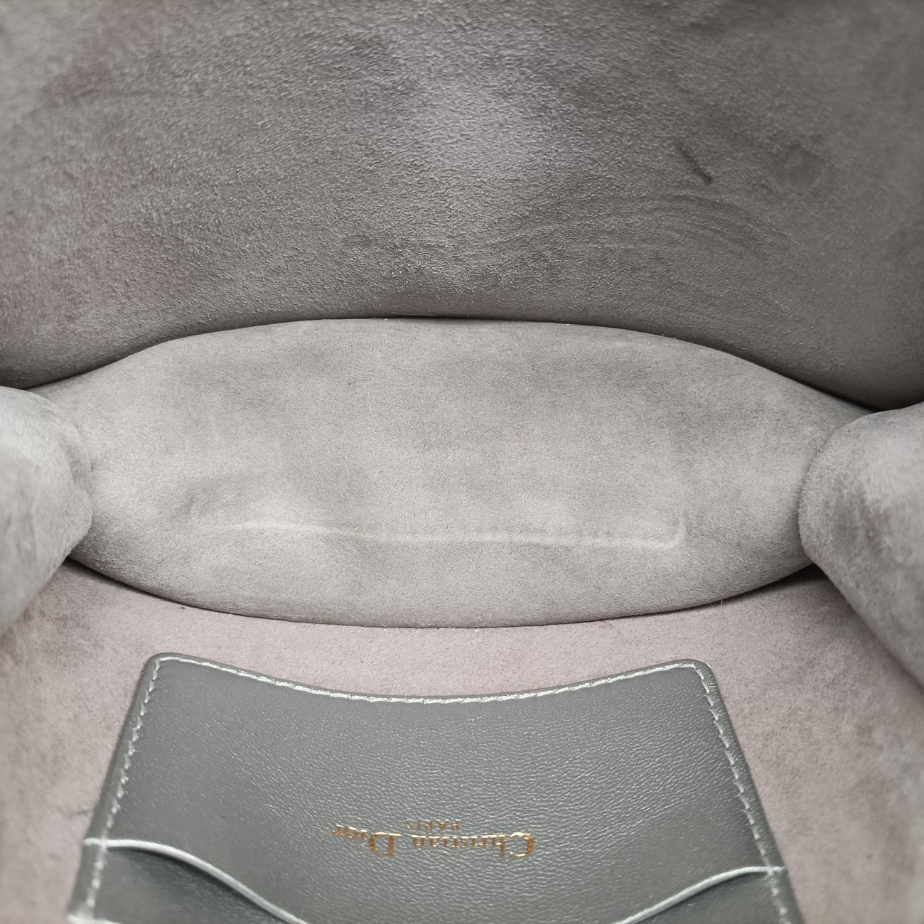J'AdiorSilverLeather19-MA-0167ジャディオールシルバーレザー19-MA-0167