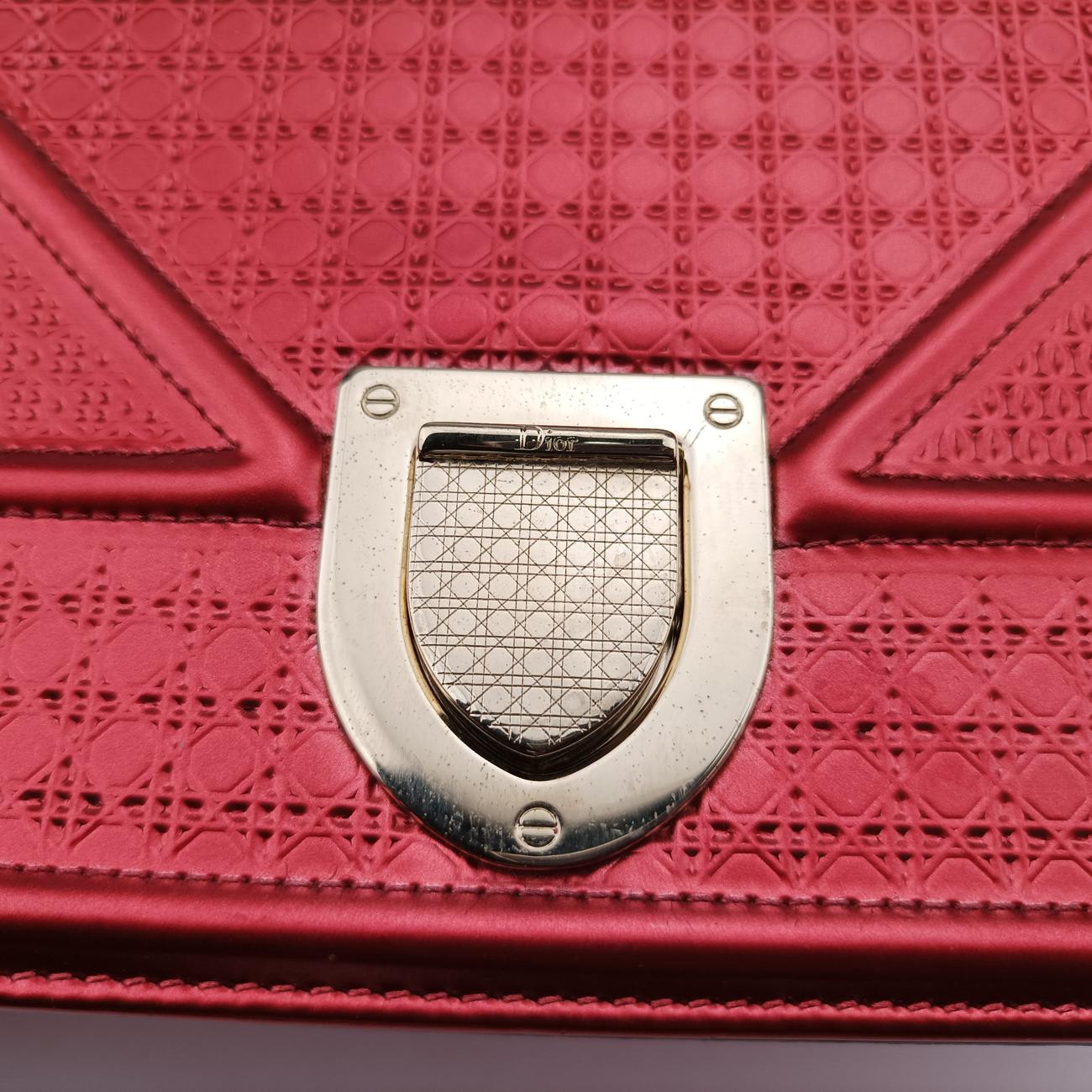 DioramaRedPatent01-BO-1127ディオラマレッドパテント01-BO-1127