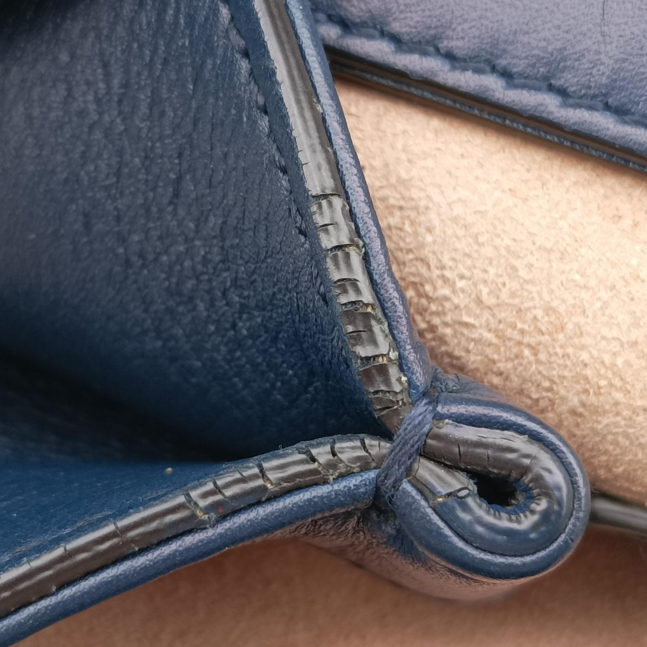 GuccissimaBlueLeather453771Lot number unknownグッチシマブルーレザー453771製番不明