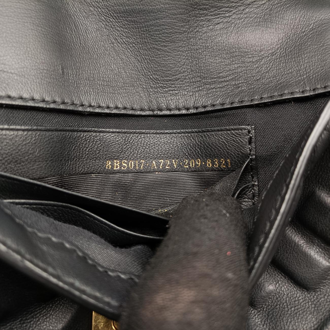 BAGUETTEBlackLeather8BS0178BS017.A72V.209.8321マンマバケットブラックレザー8BS0178BS017.A72V.209.8321