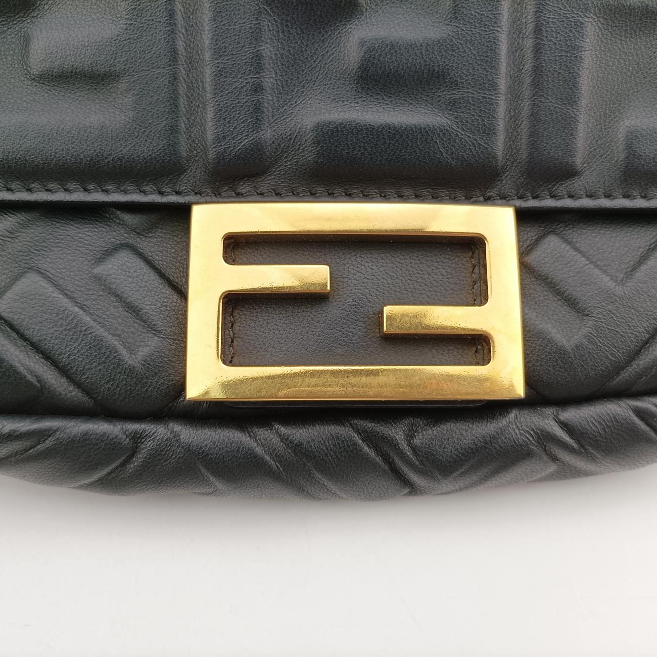 BAGUETTEBlackLeather8BS0178BS017.A72V.209.8321マンマバケットブラックレザー8BS0178BS017.A72V.209.8321