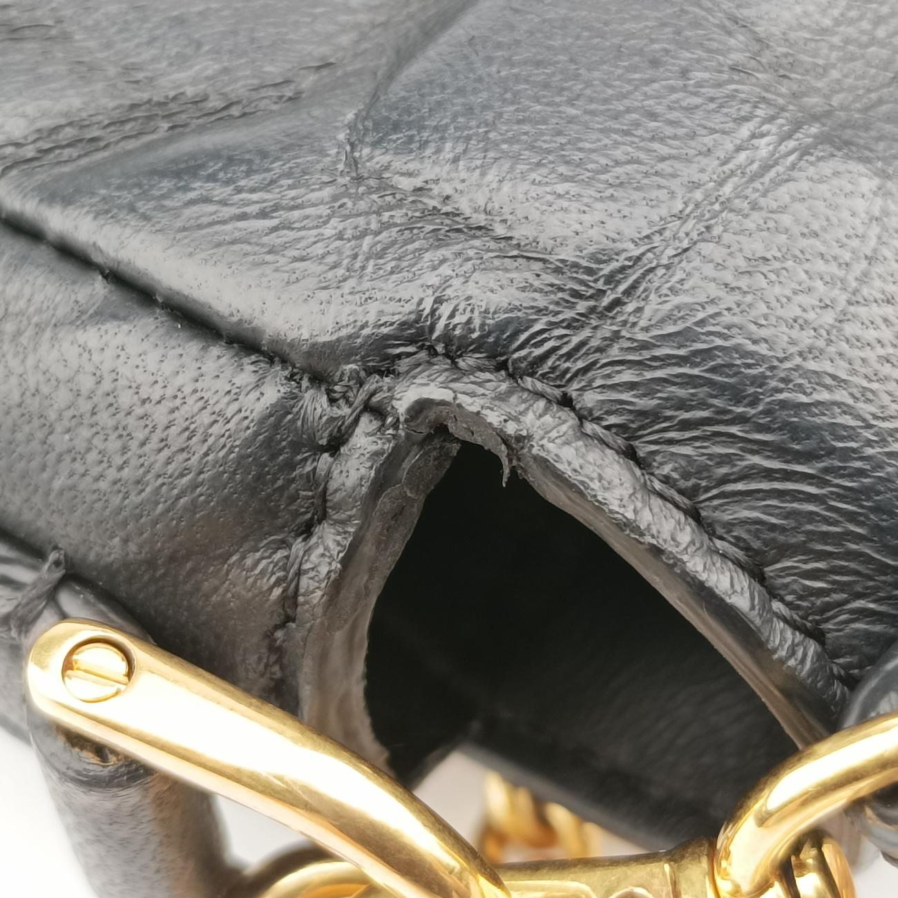 BAGUETTEBlackLeather8BS0178BS017.A72V.209.8321マンマバケットブラックレザー8BS0178BS017.A72V.209.8321