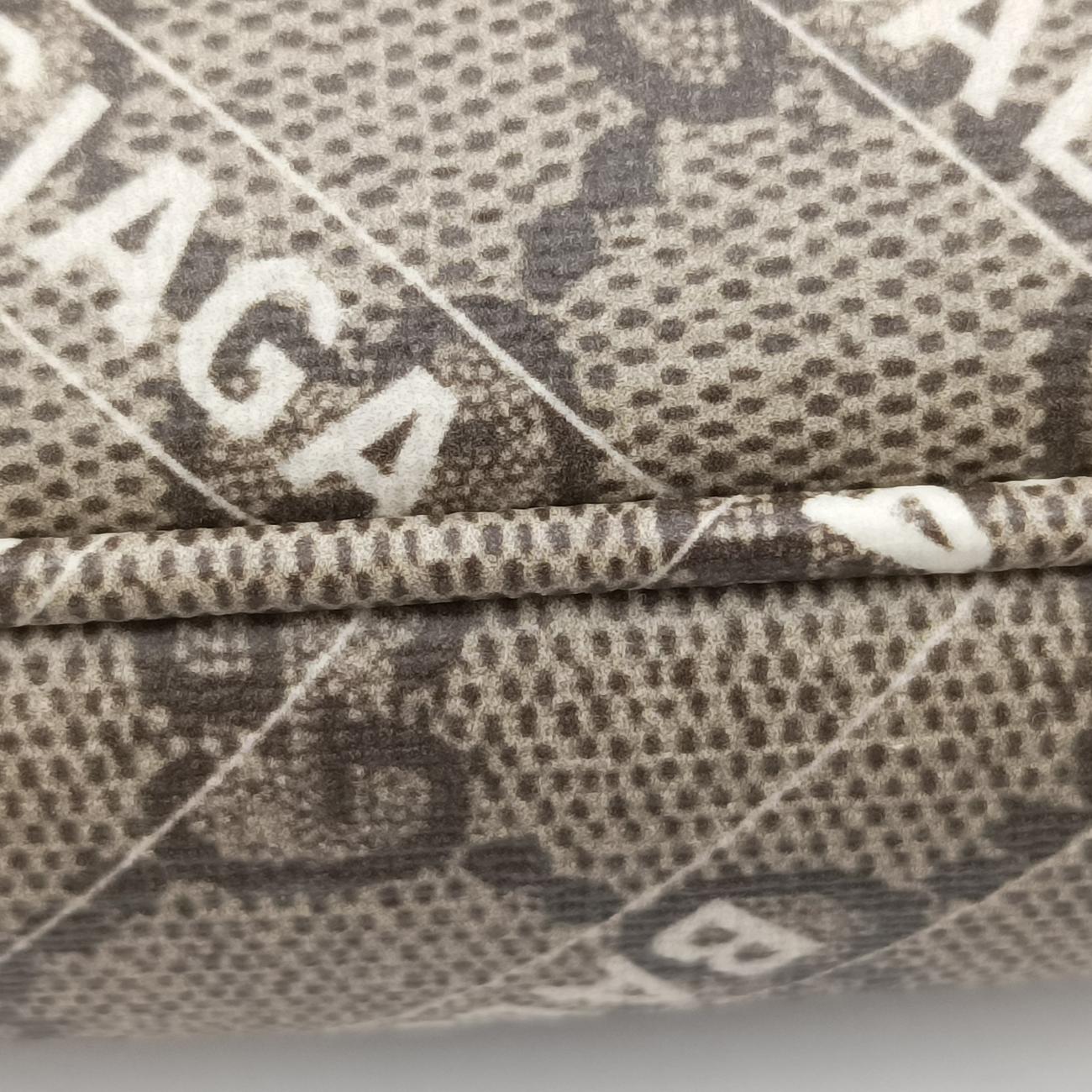 Balenciaga collaboration The Hacker Project Jackie 1961beige×red×greenPVC coated canvas636706A036622156バレンシアガ コラボ ザ ハッカー プロジェクト ジャッキー 1961ベージュ×レッド×グリーンPVCコーティングキャンバス636706A036622156