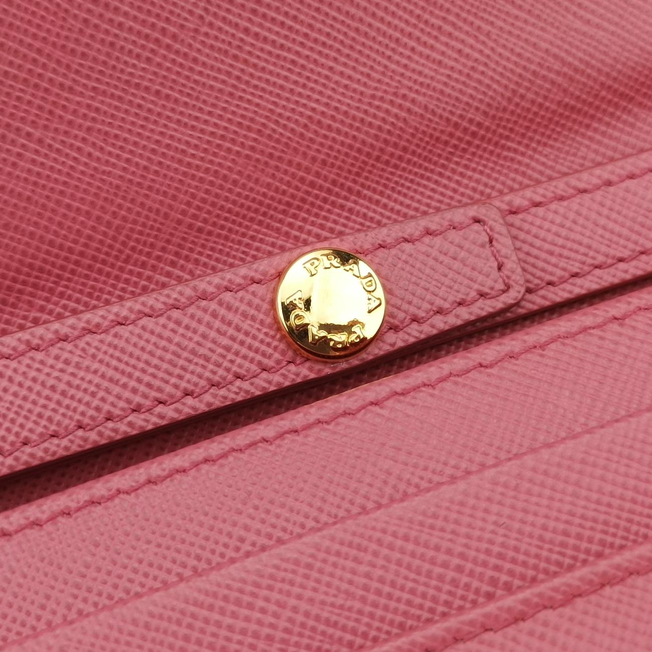 Metal Wallet on Chain Cornflower ClutchPinkSaffiano leather1MT290221メタル ウォレット オン チェーン コーンフラワー クラッチピンクサフィアーノレザー1MT290221