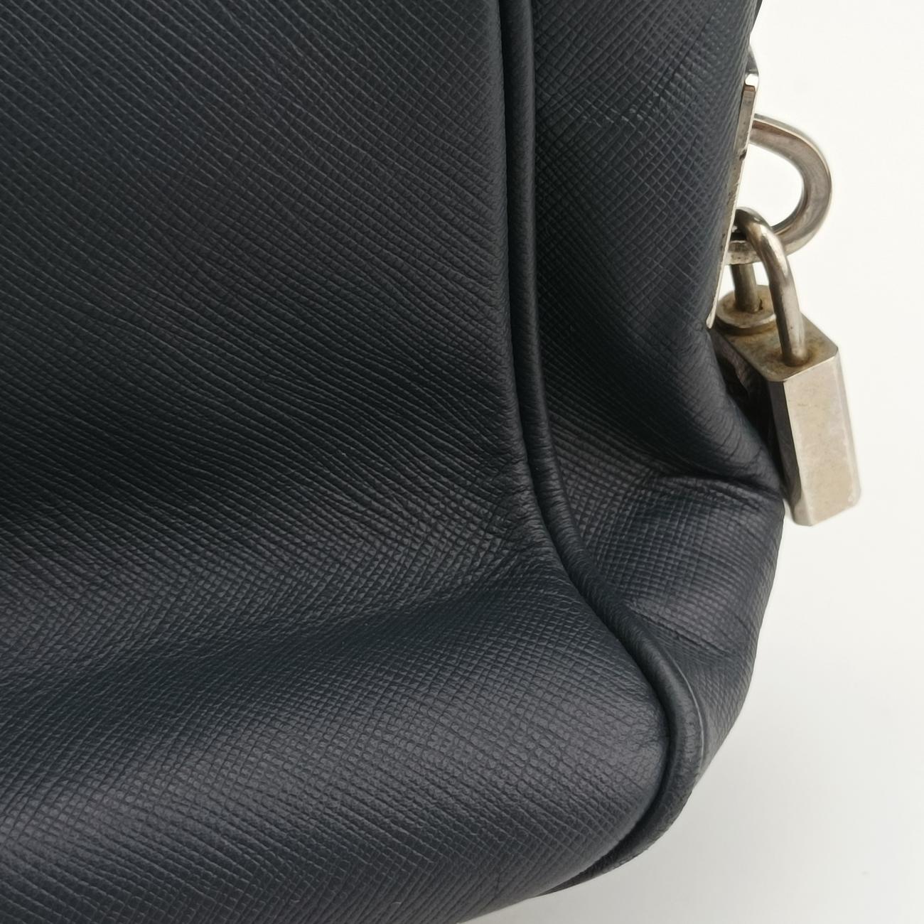 Classic Laptop briefcaseNavySAFFIANO LeatherVS030531/S 208ブリーフケース ビジネスネイビーサフィアーノレザーVS030531/S 208