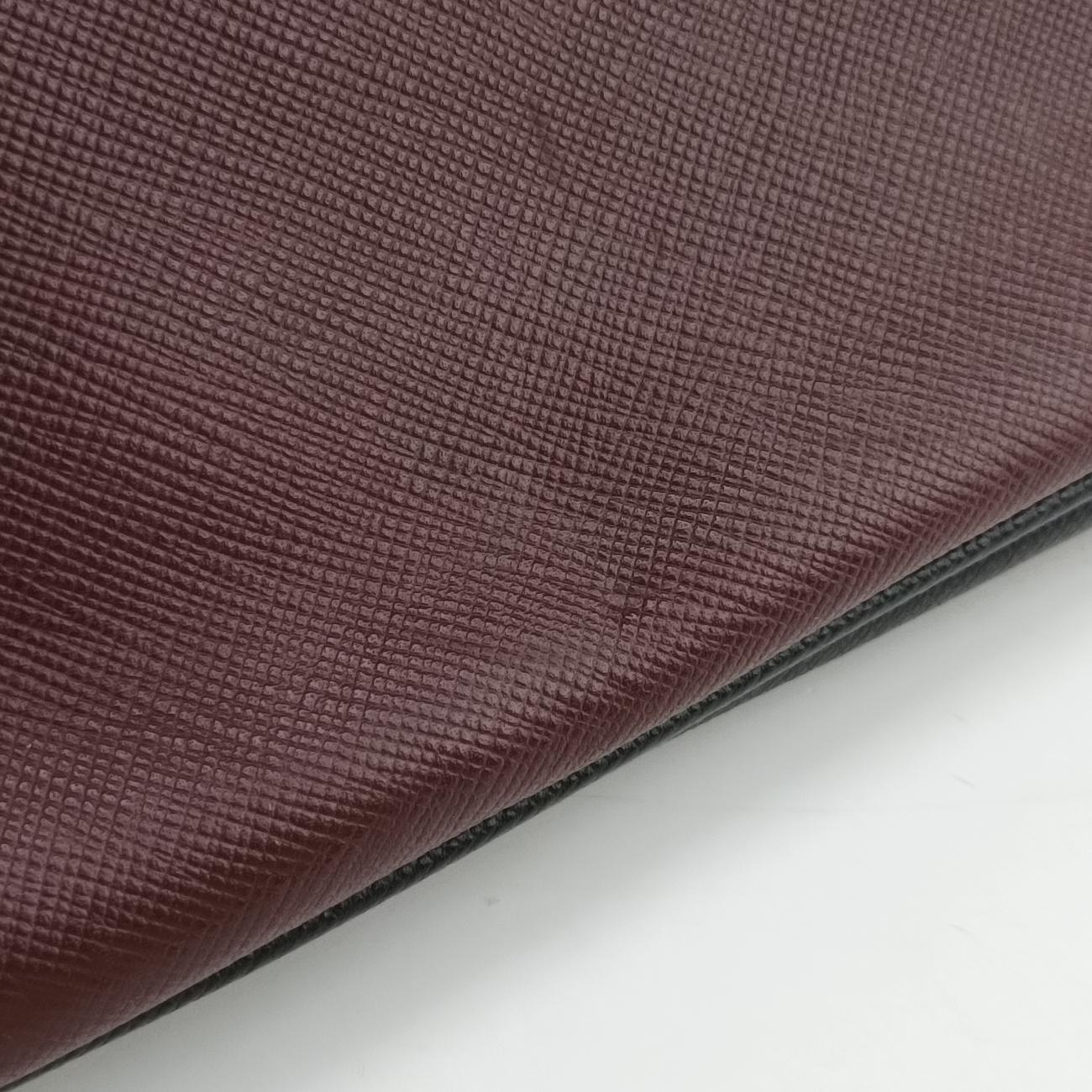 Bicolor BriefcaseMaroonxBlackSAFFIANO LeatherVS305M64バイカラーブリーフケースマルーン×ブラックサフィアーノレザーVS305M64