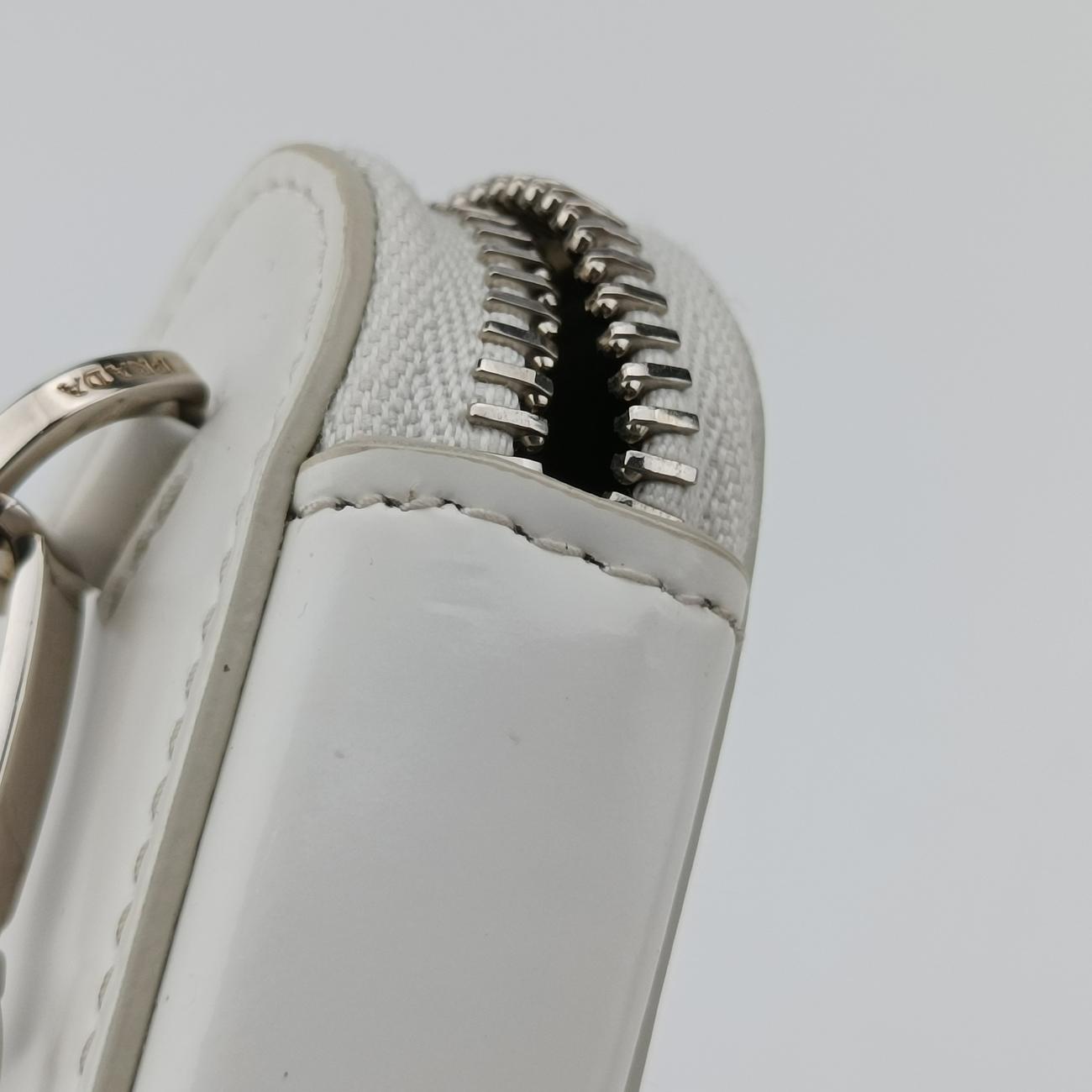 Triangle Chain PouchWhiteLeather230-Aトライアングル  チェーン ポーチホワイトレザー230-A