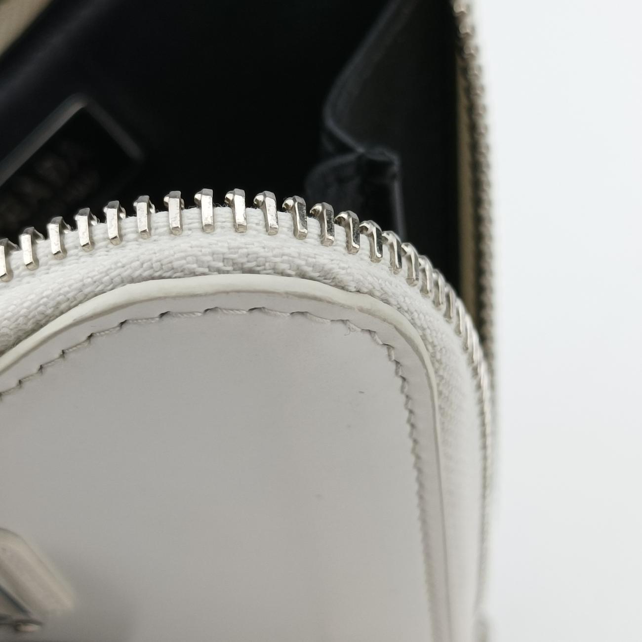 Triangle Chain PouchWhiteLeather230-Aトライアングル  チェーン ポーチホワイトレザー230-A