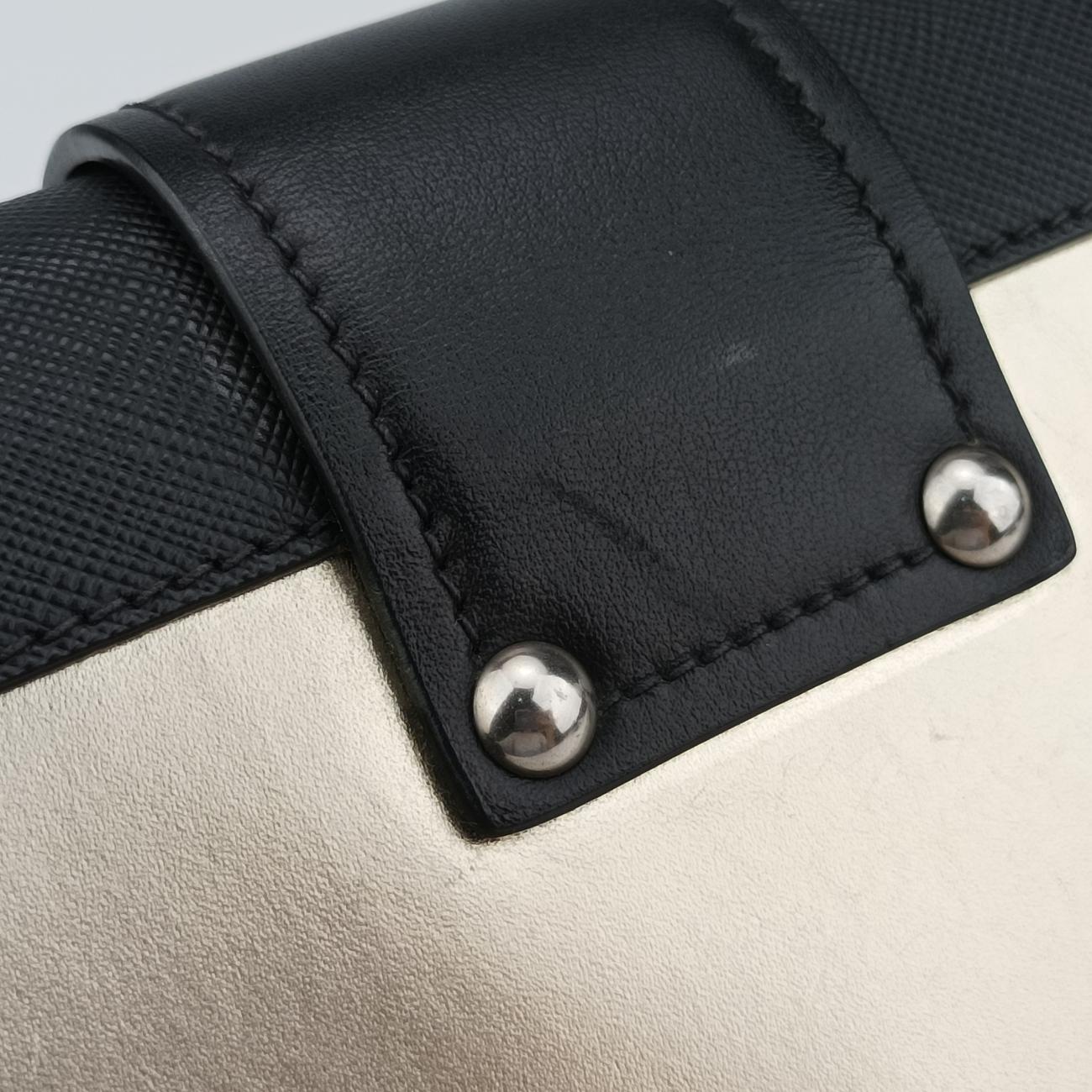 CahierYellow x BlackLeather1BH01859 Eカイエイエロー×ブラックレザー1BH01859 E