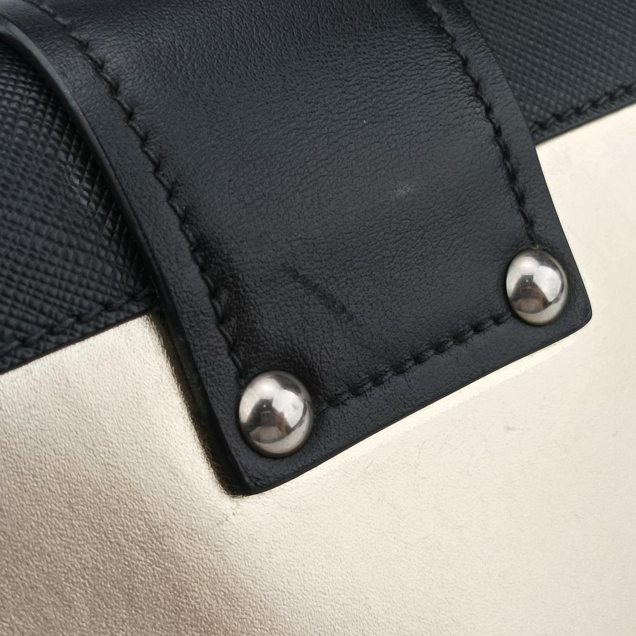 CahierYellow x BlackLeather1BH01859 Eカイエイエロー×ブラックレザー1BH01859 E