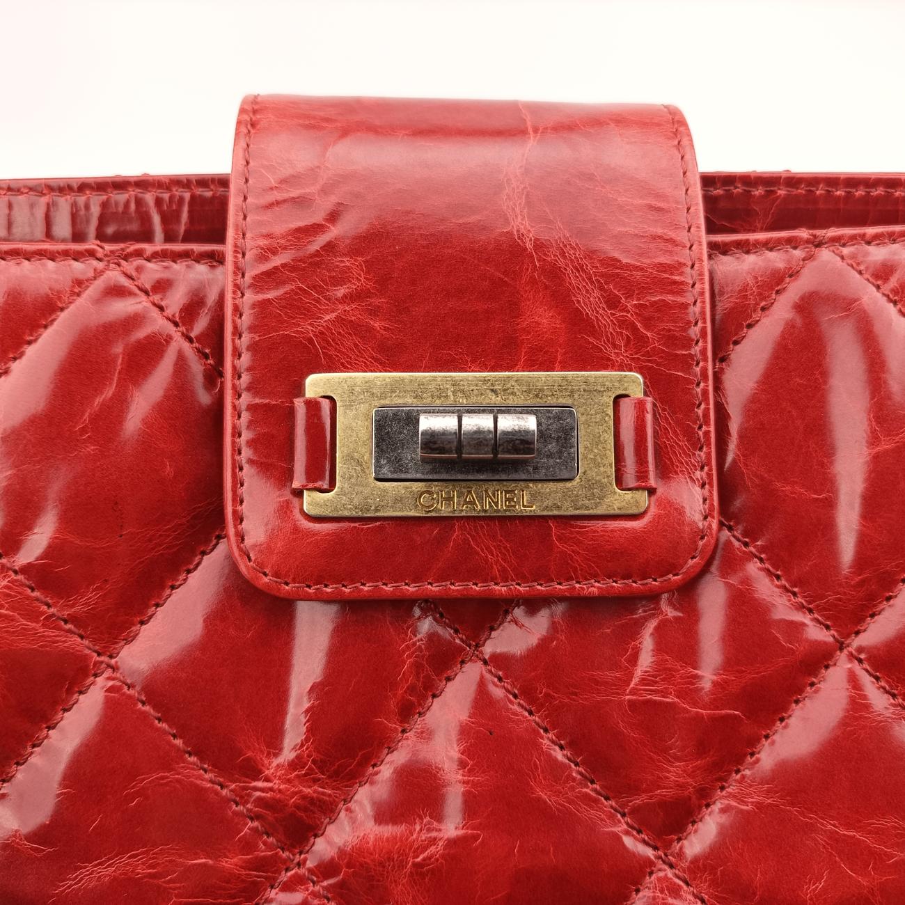 2.55 MatelasseRedLeatherA66817157460662.55 マトラッセレッドレザーA6681715746066