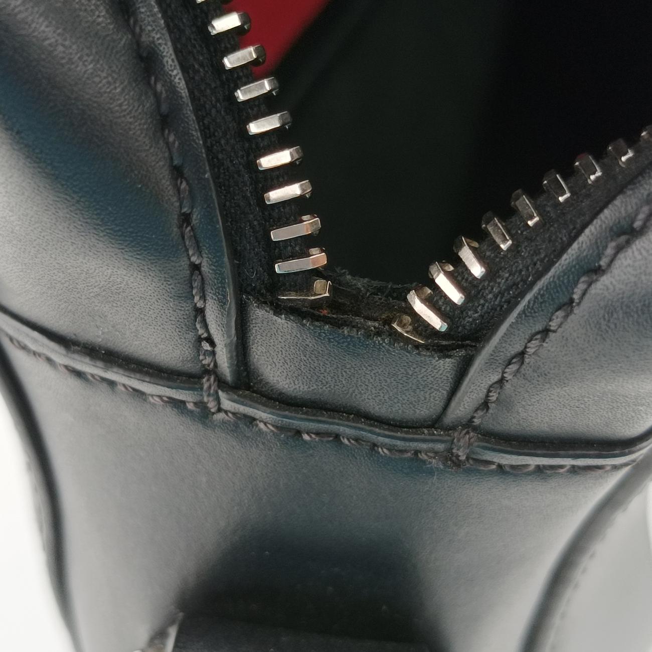 VLTN PrintBlackLeatherVLTN プリントブラックレザー