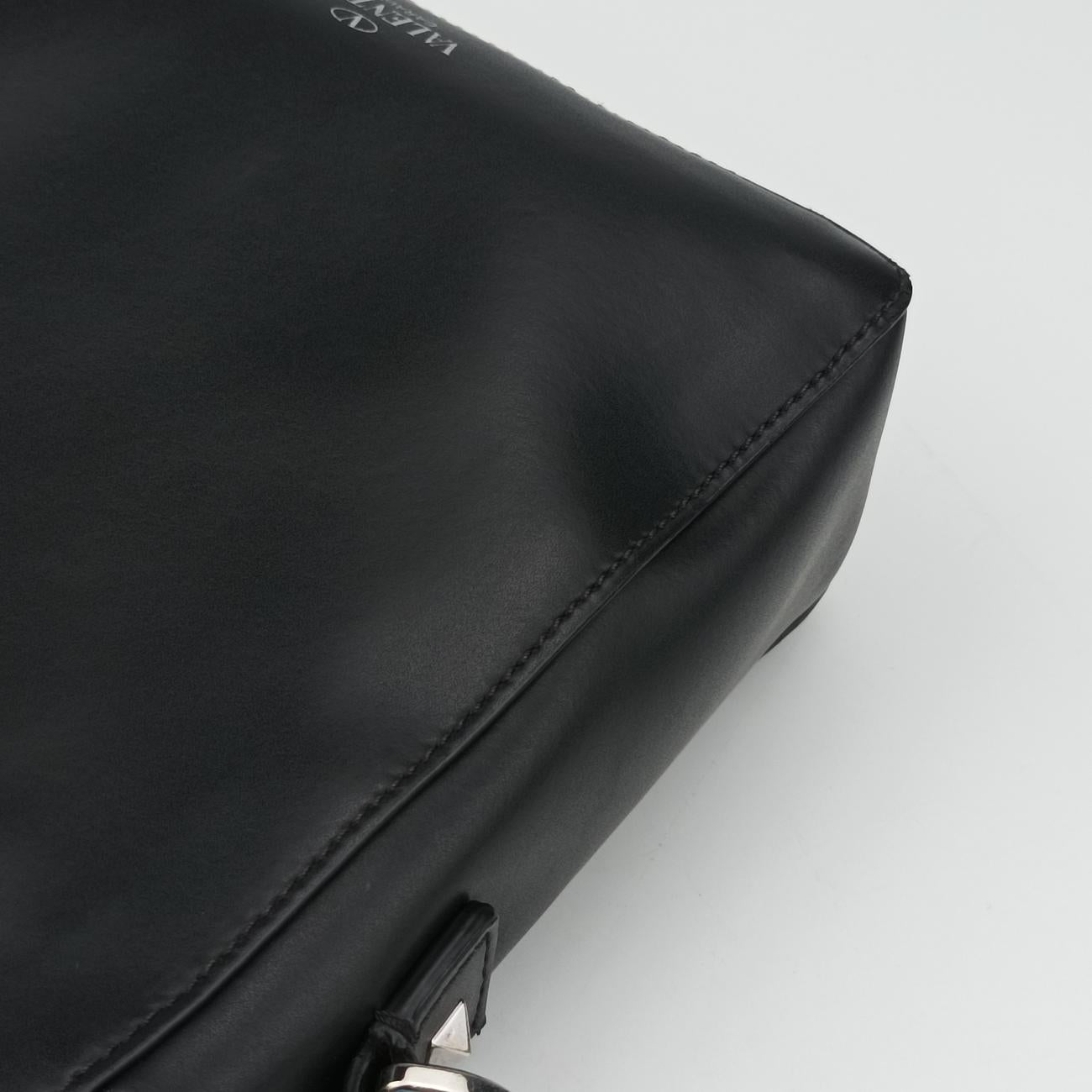 VLTN PrintBlackLeatherVLTN プリントブラックレザー