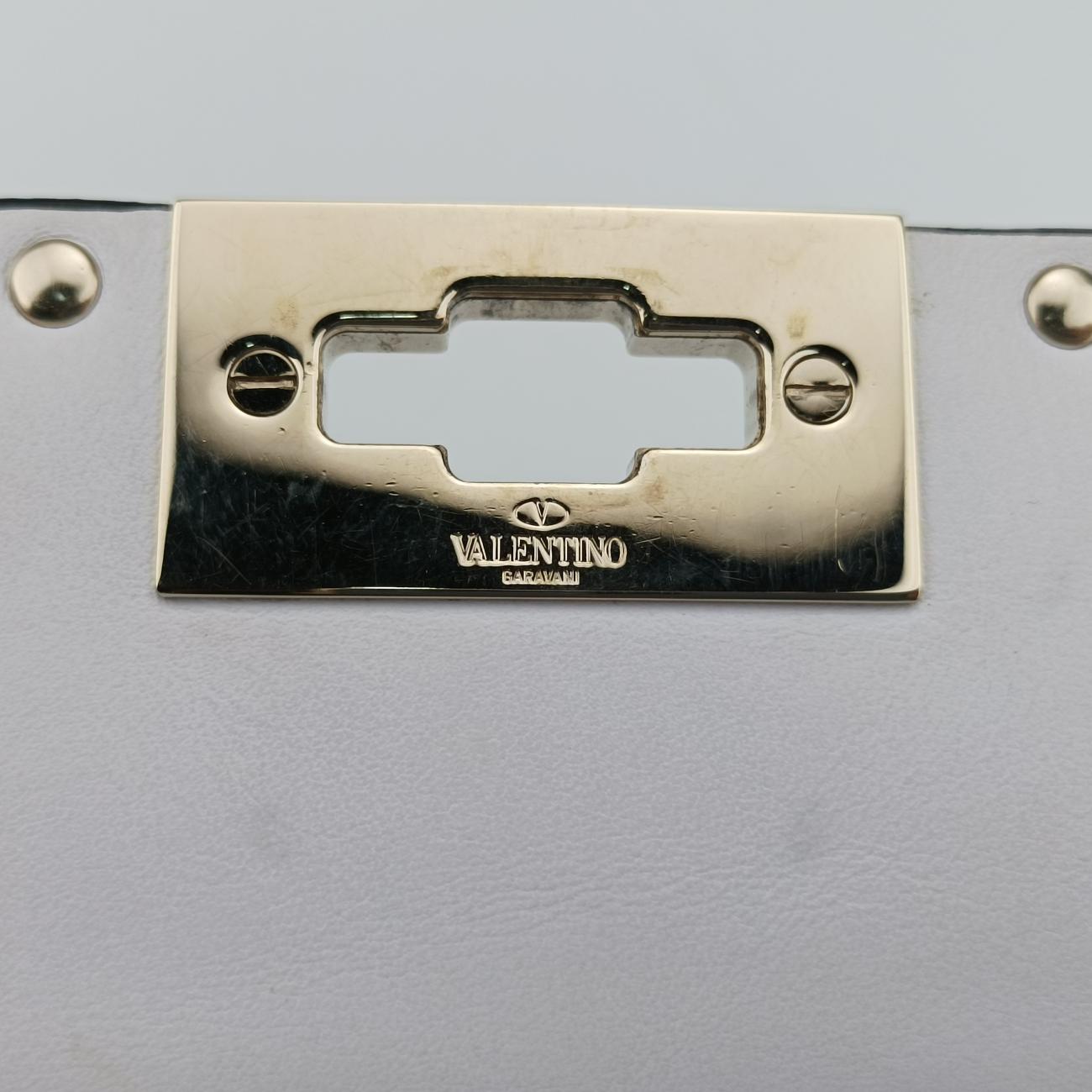 Rockstud SPIKE UPWhite x BlackleatherBL-Q122XQC2ロックスタッズスパイクホワイト×ブラックレザーBL-Q122XQC2