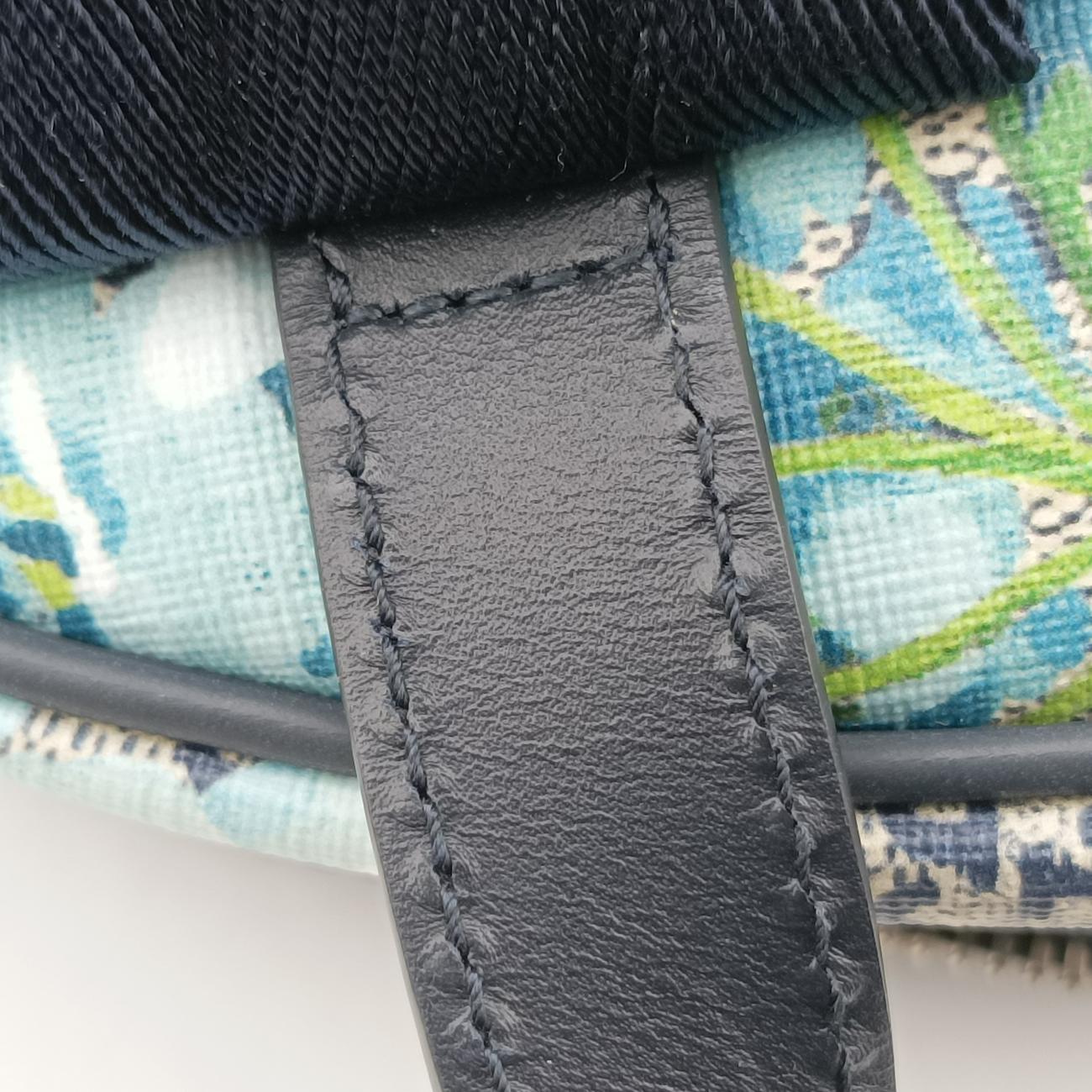 GG BloomsBeige x Navy x MulticolorPVC coated canvas546327G028482487GGブルームスベージュ×ネイビー×マルチカラーPVCコーティングキャンバス546327G028482487