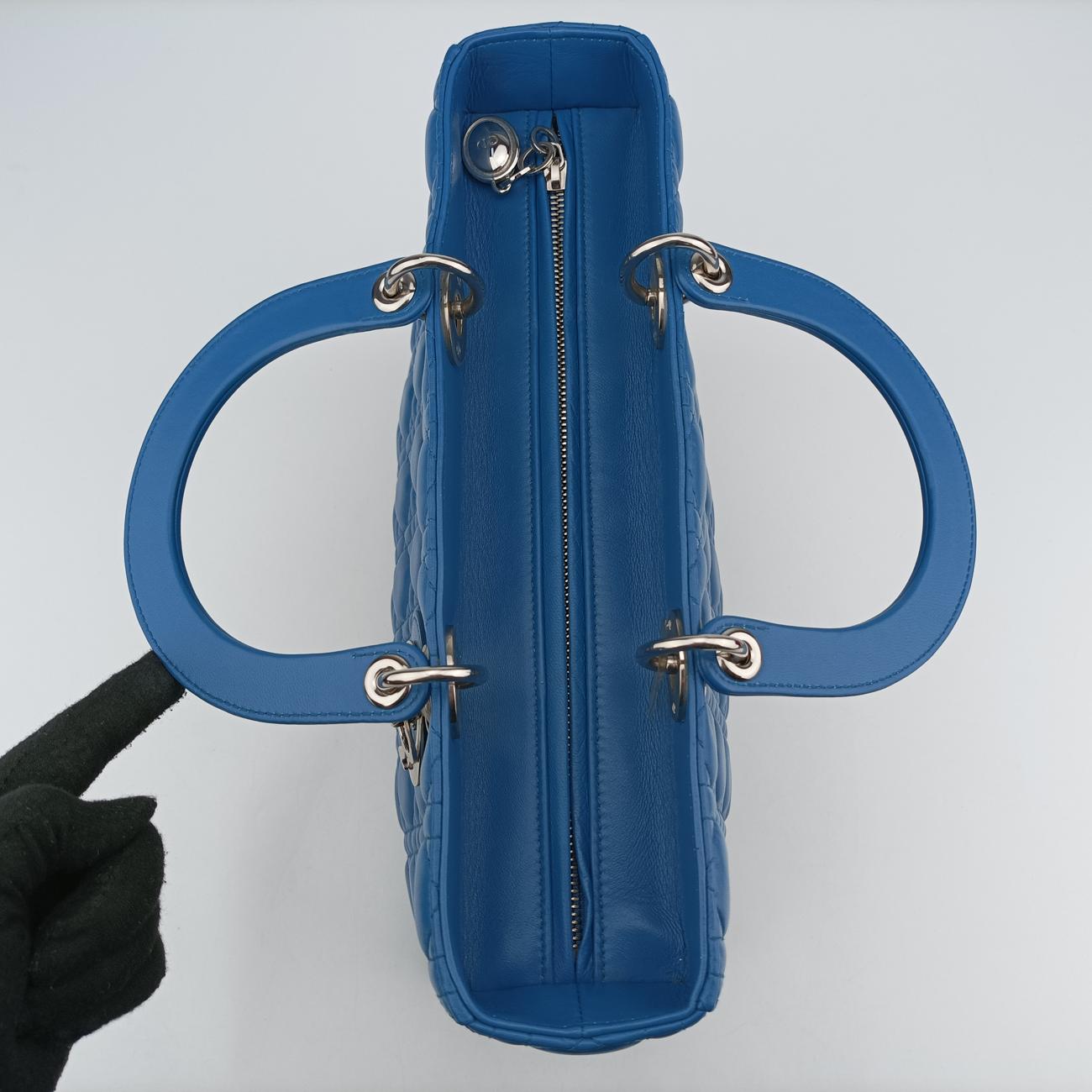 Lady DiorBluelambskin16-BO-0154レディディオールブルーラムスキン16-BO-0154