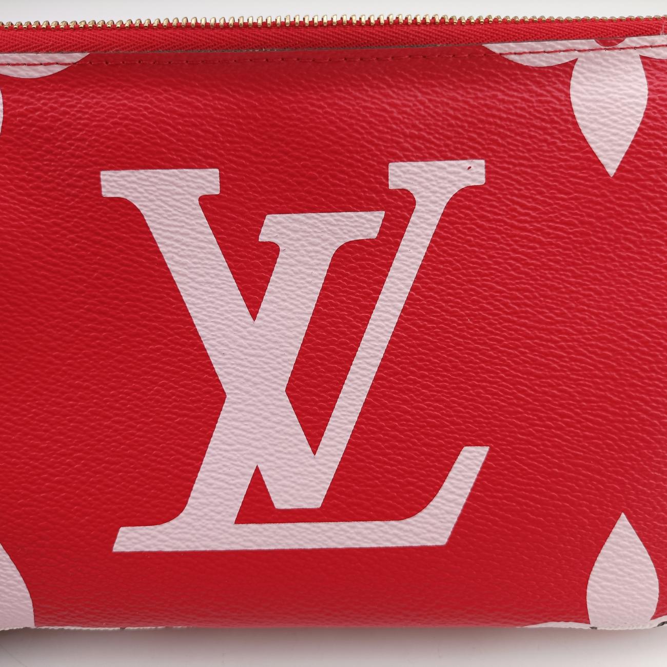Pochette Double ZipRouge x MulticolorMonogram  GiantM67561GI1129 ICチップポシェットドゥーブルジップルージュ×マルチカラーモノグラム ジャイアントM67561GI1129 ICチップ