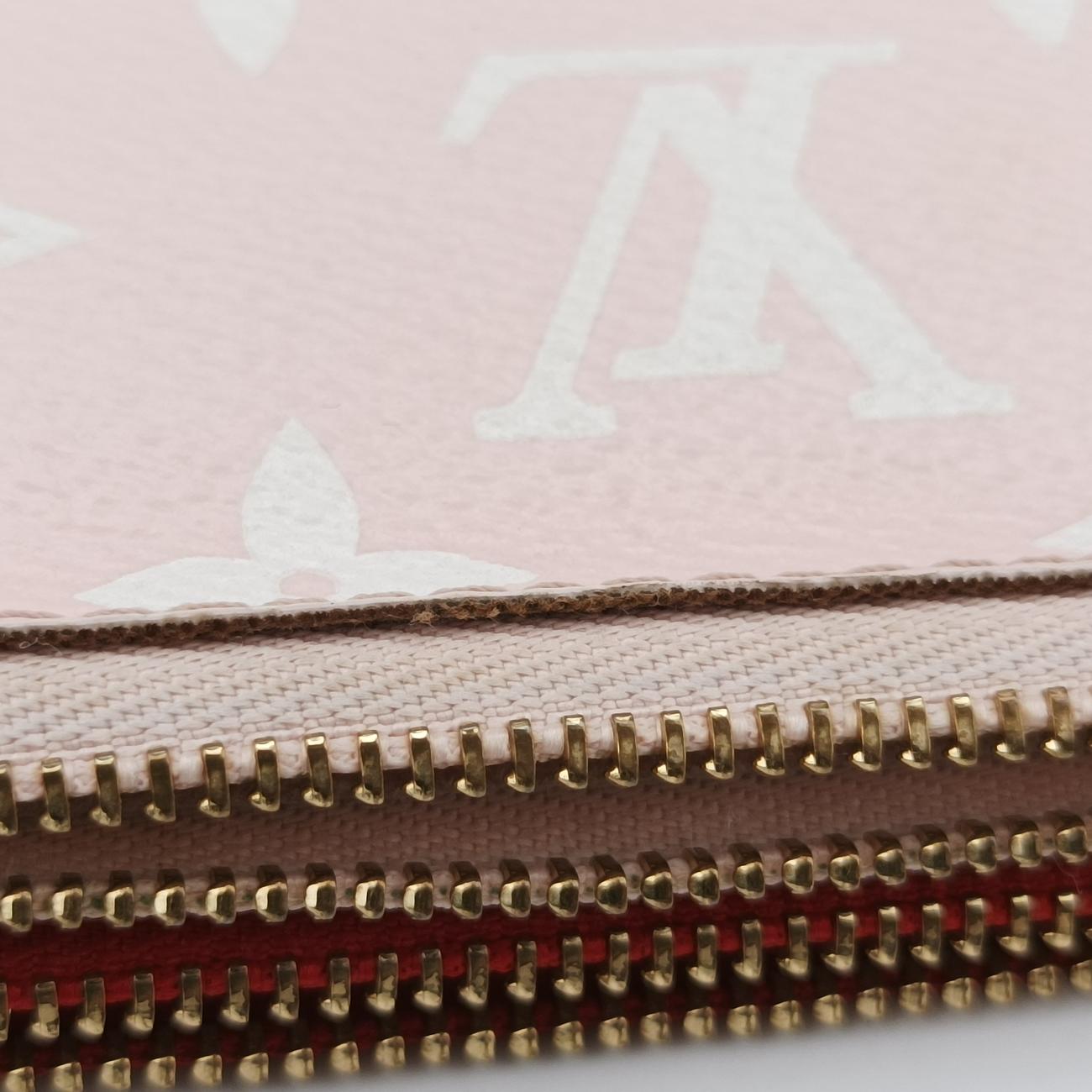 Pochette Double ZipRouge x MulticolorMonogram  GiantM67561GI1129 ICチップポシェットドゥーブルジップルージュ×マルチカラーモノグラム ジャイアントM67561GI1129 ICチップ